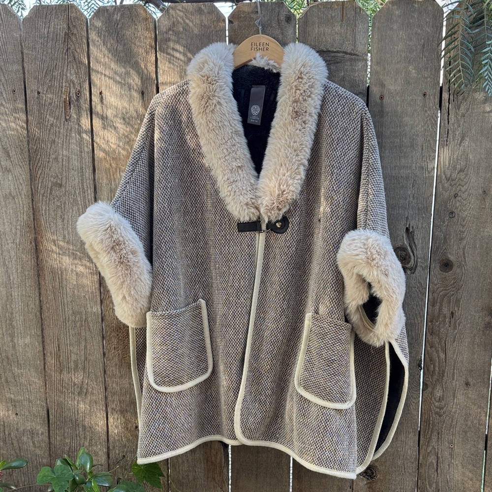 Vince Camuto Beige Cape with Faux Fur Trim